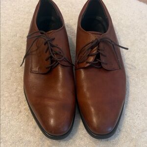 Ecco Tray Tech Men's Brown Leather Dress Shoes. Perfect condition